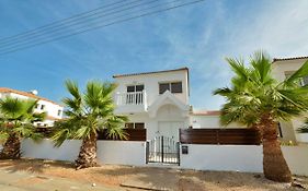 Nissi Palms Villa